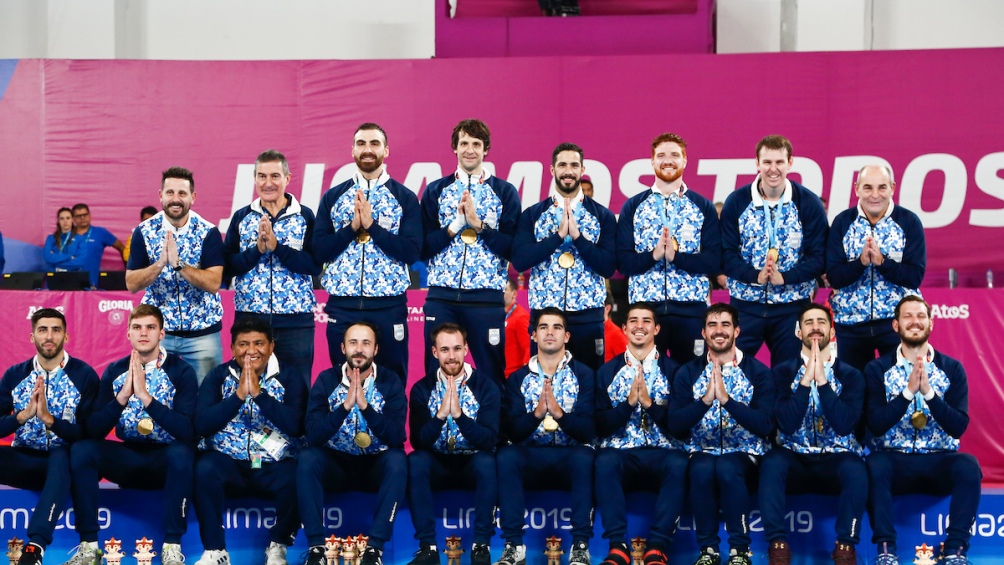 El podio dorado para el handball, el tercero consecutivo en Panamericanos. Y un saludo oriental con vistas a los Juegos Olímpicos de Tokio 2020.