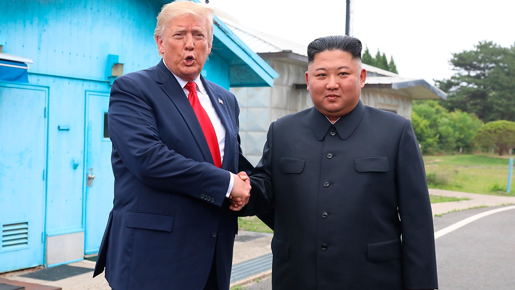El presidente Donald Trump y su par coreano, Kim Jong-un.
