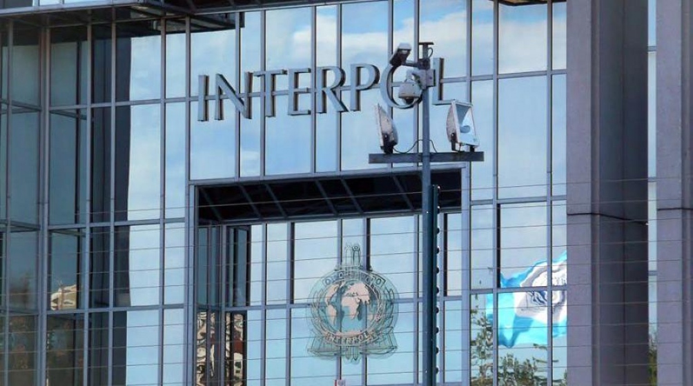 Interpol llamó también a la vigilancia contra el riesgo de circulación de falsos test de detección.