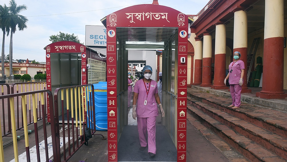 India registró también 70.626 víctimas mortales por la pandemia