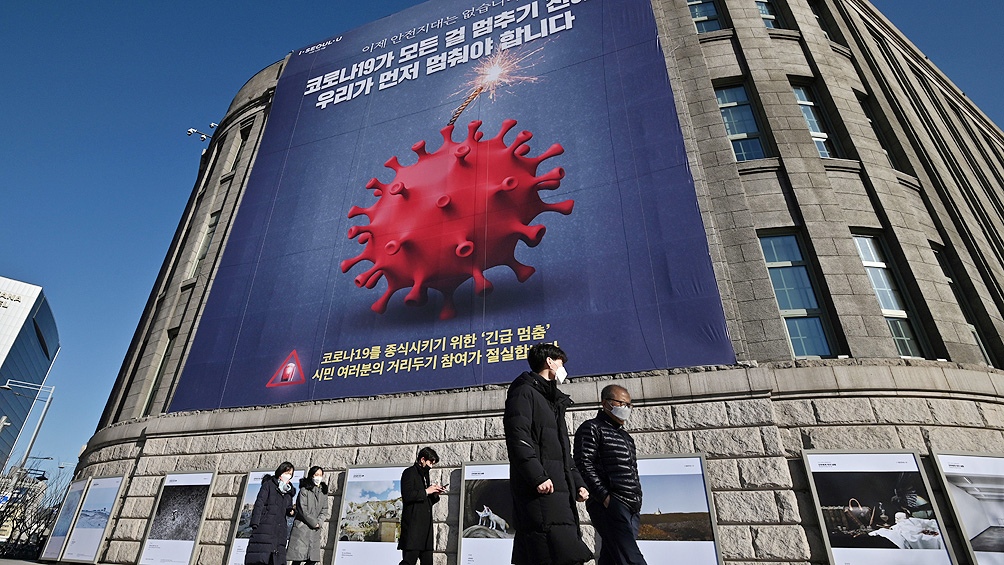 536 de los nuevos casos se informaron en el área metropolitana de Seúl